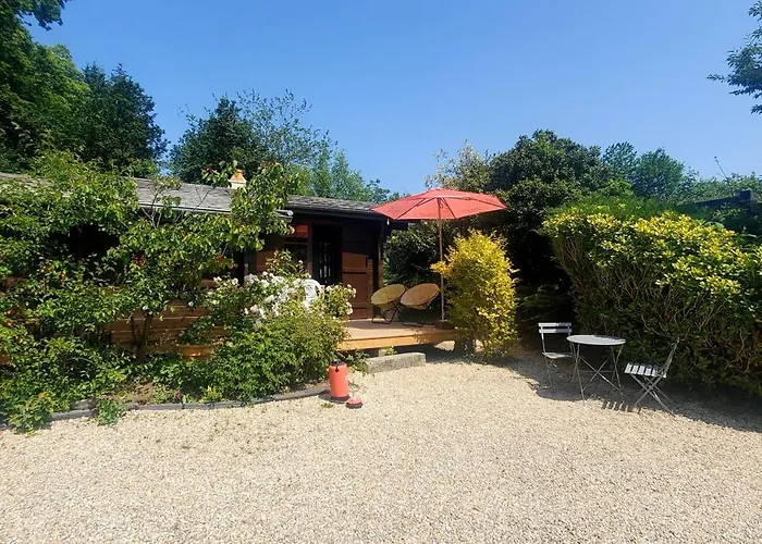 Chalet En Pleine Nature Au Bord D\'Un Etang